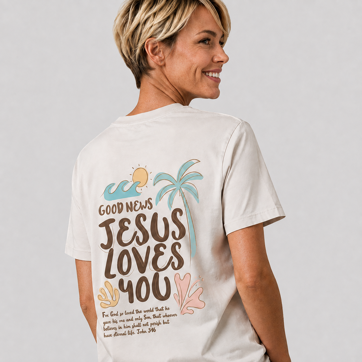 Camiseta Jesus Loves