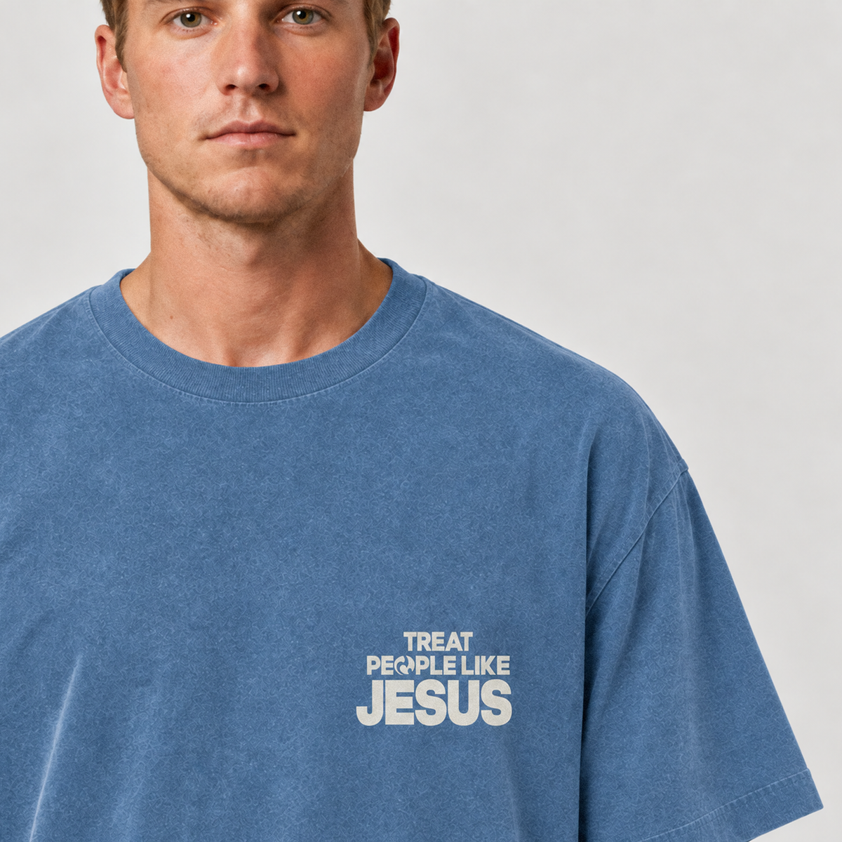 Camiseta Oversized Treat People